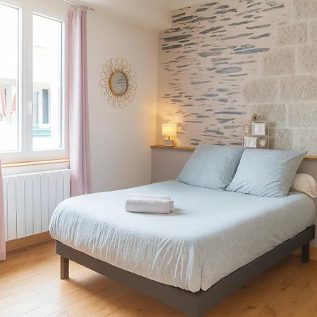 Chez Madeleine Joli Lumineux